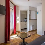 Marina Club 2*