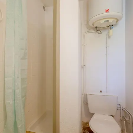 Marina Club Hotel 2*